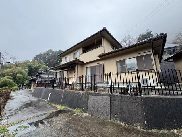 Miyoshi City, Ikeda Town, Baraji Genjioka (Minawa Station) 2-story building 4DK