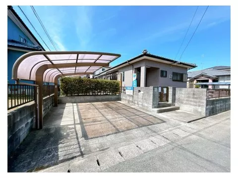 [Open House Held] [Renovated] [Move-in Possible Within the Year] Living room expansion work and water facilities