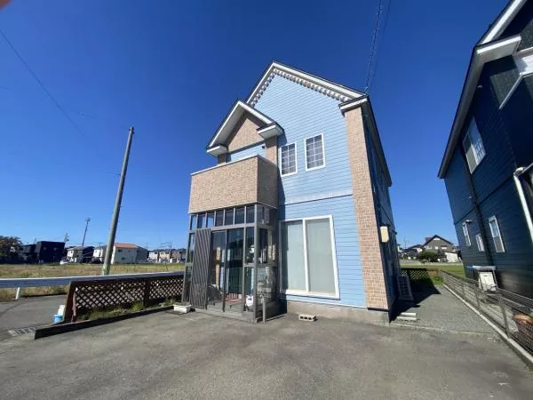 Akita City, Tsuchizaki Port, Aizome Town, Numahata (Kami-Iijima Station) 2-story 4LDK