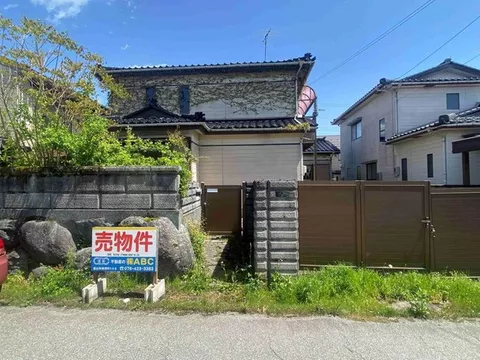 Horie (Naka-kazuki Station) 3.98 million yen