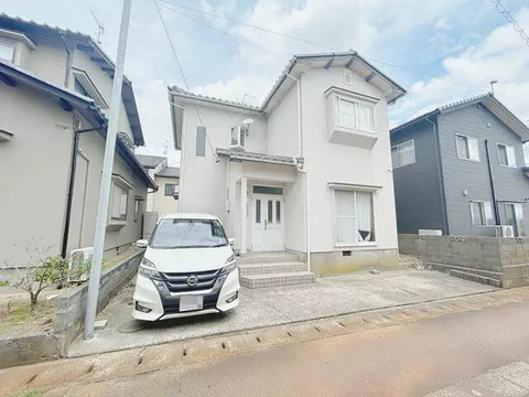 Ohonbu 5-chome, Nakaniwa Town, Kahoku District (Nakaniwa Station) 2-story 5LDK - Image 1