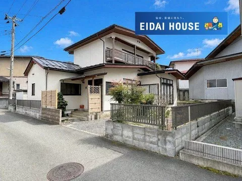 ■ A residence with a total floor area of 111.24㎡ ■ With a garden that gets sunlight ■ Quiet residential area