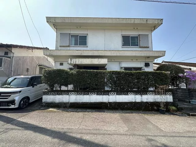 Satsumasendai-shi, Satsumasendai-shi, Miyazato-cho (Kawauchi Sta.) 2F 5DK

2,000,000 yen