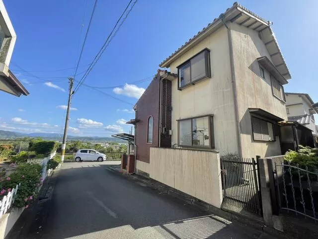 Wakayama City, Naokawa (Rokutaya Station) 2-story 5K
