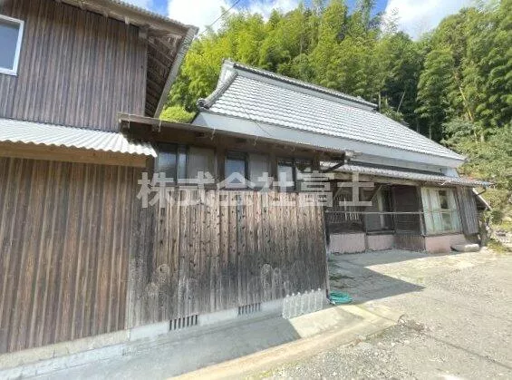 Karatsu City, Nanayama Ikehara (Hamazaki Station) 2-story building, 5DK