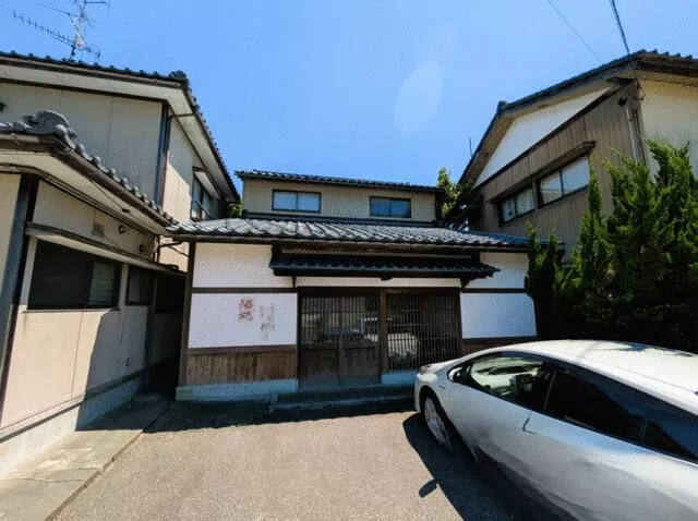 Awara City, Nimen (Awara Yunomachi Station) 2-story building 3SK