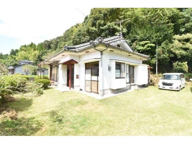 Kirishima Taguchi (Kirishima Jingu Station) 3.8 million yen