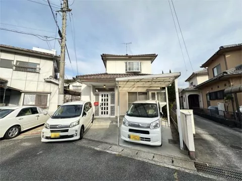 Yaki-yama Minami 1-chome, Kure City 2 stories, 4LDK
