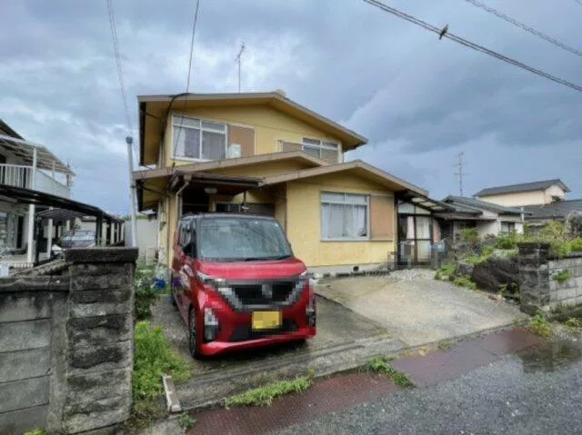 Iwakuni City Tsutsu (Tsutsu Station) 2-story 7DK