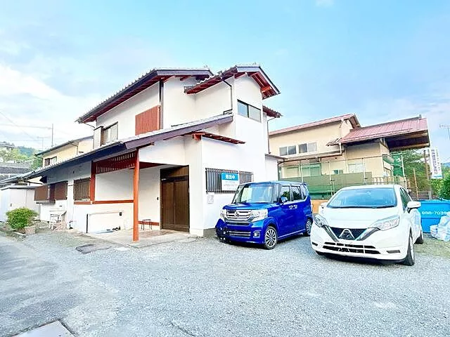 Used single-family home in Fujinomiya City, Habuna