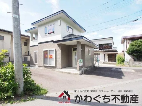 Renovated, LDK 10 tatami mats, Japanese-style room 6 tatami mats ♪ About 0.3 km to Toubu Elementary School, 4-minute walk ♪