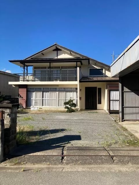 Fuefuki City, Misaka Town, Narita (Isawa Onsen Station), 2-story building, 6LDK