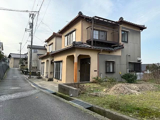 Used single-family home in Kanazawa City, Kubo 4