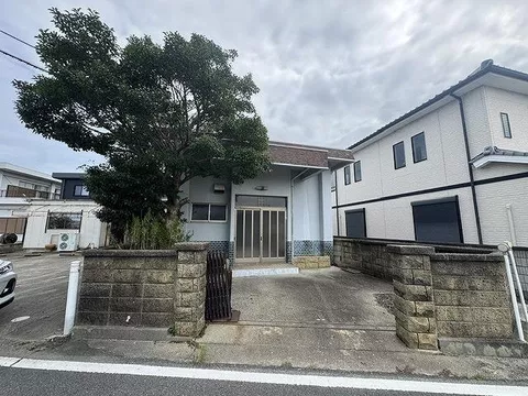 Matsuhokajiri 2.9 million yen