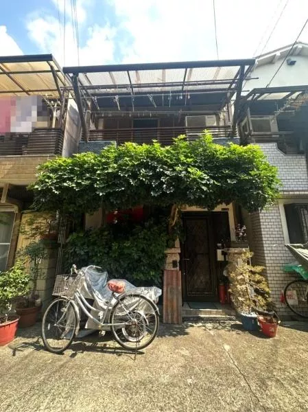 Osaka City, Ikuno Ward, Tsumminami 2-chome (Toubu Ichiba-mae Station) 2-story 3DK
