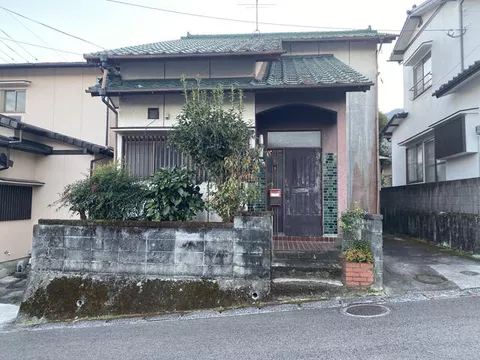 Tsurumi, Beppu City (Beppu Station) 2-story building 4DK