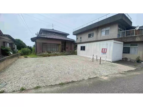 Urata (Chikozuka Station) 10.8 million yen