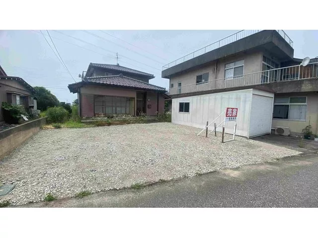 Urata (Chikozuka Station) 10.8 million yen