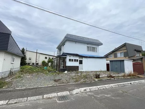 Ashibetsu City, North 6th Street West 1-chome (Ashibetsu Station) 2-story building 5LDK