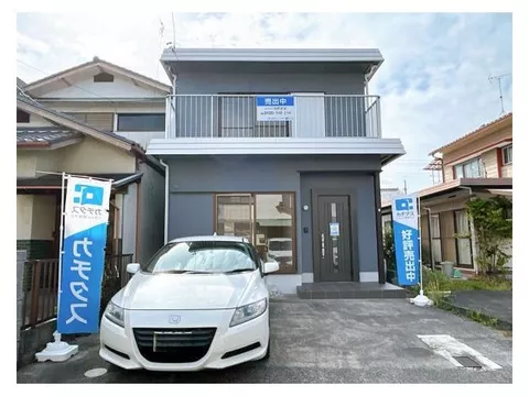 [Open House] Interior and exterior renovation planned / Sekisui Heim construction / Parking for 2 cars available /