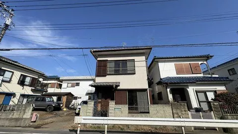 Nakagori Oiso Town Ikusawa (Ninomiya Station) 2-story 3LDK