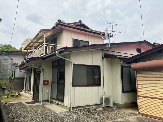 Date-gun Kawamata Town, Ikenoiri (Fukushima Station) 2-story building 6DK