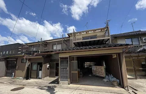 Nanto City Fukumi (Fukumi Station) 2-story 4DK