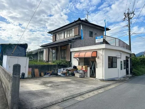 [Open House] Current sale until October 16 / Parking for 3 cars available / Mixed-use residential property