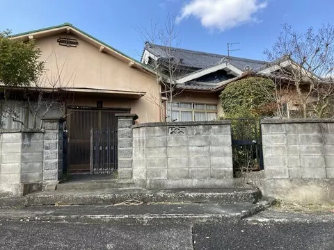 Gojo-city Futami 6-chome (Yamato Futami Sta.) Single story building, 6DK

2.8 million yen