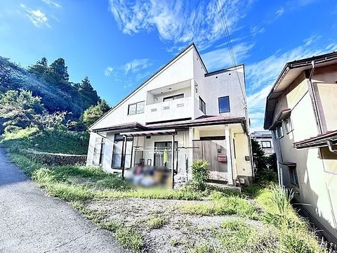 Used single-family home in Yamagata City Kashikura