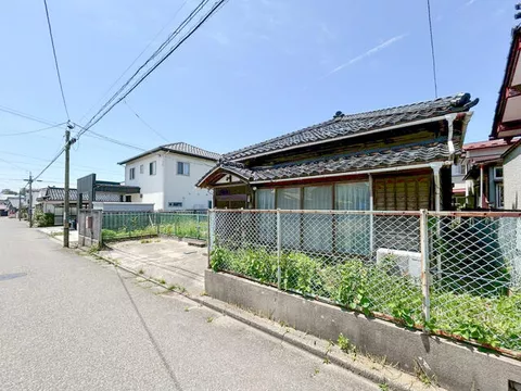 Sakata City, Kitasato Town (Sakata Station) Single-story building 4DK