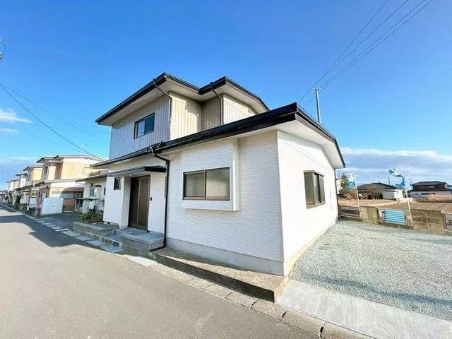 [Open House Held] [Renovated] [Immediate Move-In Available] Garden space available. Joban Line Hamayoshida