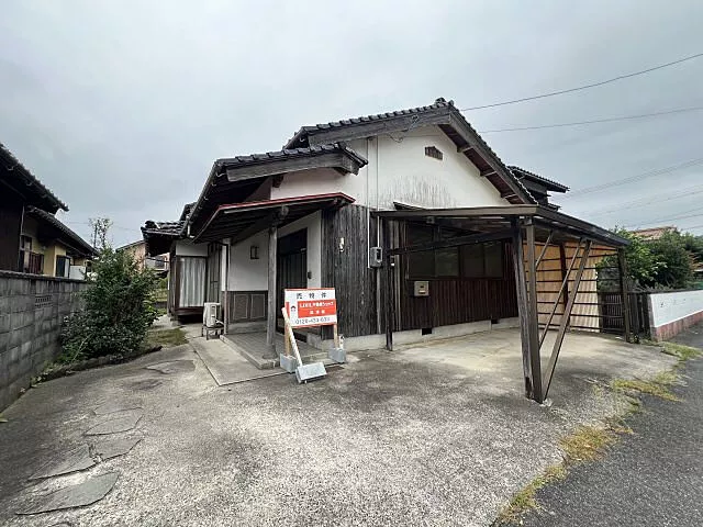 Used single-family home in Nakanocho, Sakai Minato City