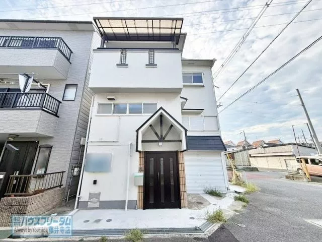 Yao City, Midorigaoka 4-chome (Kintetsu Yao Station) 3-story 4LDK