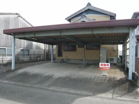 Nishio City, Isshiki Town, Jimei Kitahama (Fukuchi Station) 2-story building 6LDK