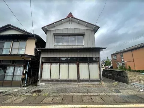 Nagaoka City Sekihara 3-chome (Raigoji Station) 2-story 6DK