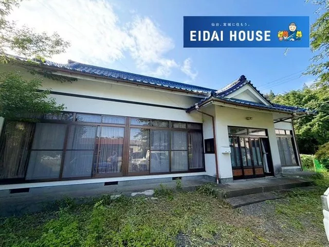 Convenient single-story home♪ Spacious land of approximately 430 tsubo, suitable for farming♪