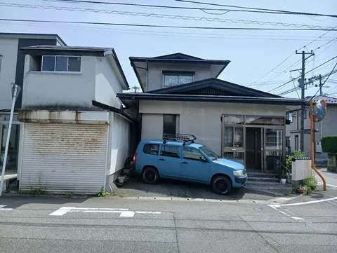 Akita City, Ushijima Higashi 7-chome (Ugo Ushijima Station) 2-story 4LDK