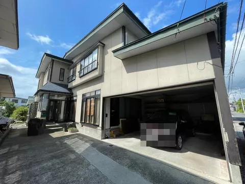 Yonezawa City, Narishima Town 3-chome (Nishi Yonezawa Station) 2-story 7DK