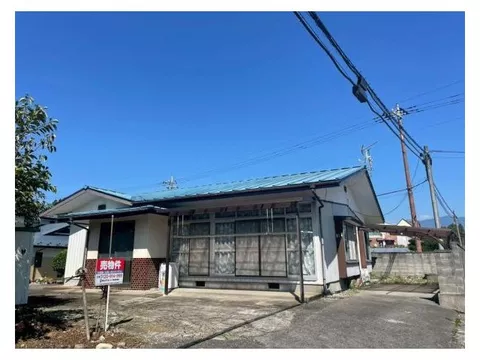 ☆ Over 100 tsubo of land ☆ Close to convenience store and supermarket ☆ Please feel free to inquire ☆