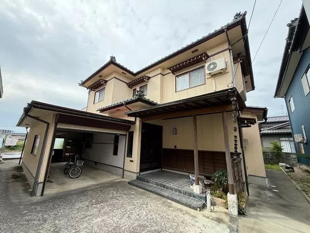 Mikaiichi (Dentetsu Kurobe Station) 5 million yen