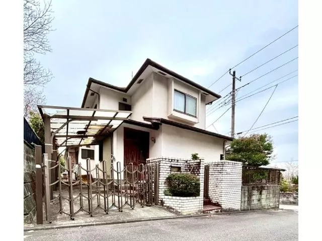 ◆ Land area 53 tsubo ◆ Southwest corner lot! Good sunlight! Parking available♪