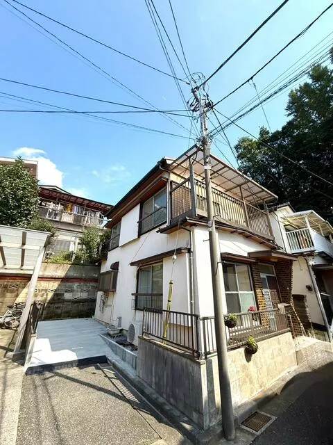 Saitama City, Minami Ward, Oaza Otakubo (Minami Urawa Station) 2-story 3LDK