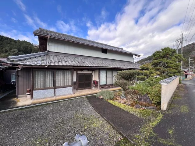■Spacious land of approximately 445 tsubo!! ■Good scenery!!