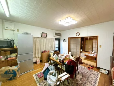 [Open house] Current sale until October 26 / Parking for 2 cars available / Garden space available