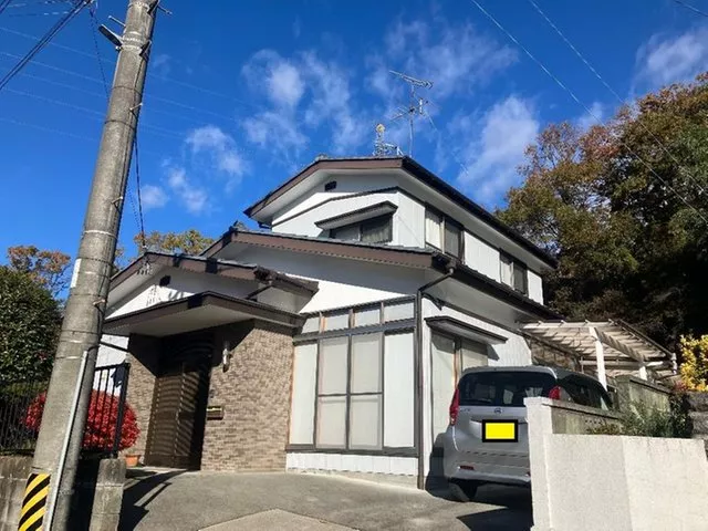 ■There are hospitals, a supermarket, a post office, and a convenience store nearby, making it a convenient living environment!!