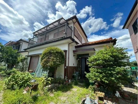 46 tsubo lot with garden, 4K detached house♪ Good sunlight in a quiet residential area♪ Supermarket and convenience store