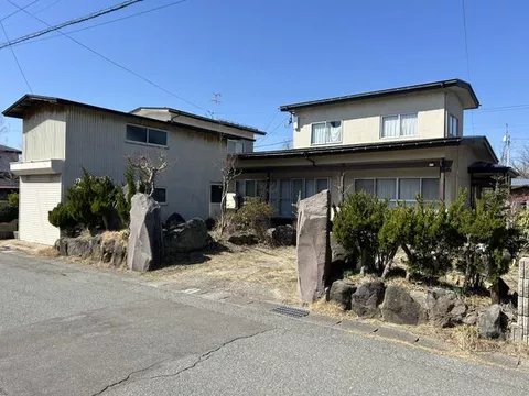 Akita City, Nakano, Shimoshinjo, Kaidobata Nishi (Oiwake Station) 2-story building 5DK