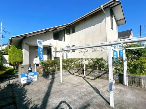 【Open House】Move-in available within the year / New seismic standards compliant / Garden space / 12 minutes walk to Mineyama Elementary School