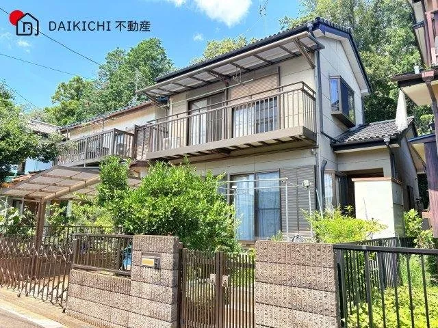 A bright house with two-sided lighting in all rooms! There is a garden space where you can enjoy a home vegetable garden♪